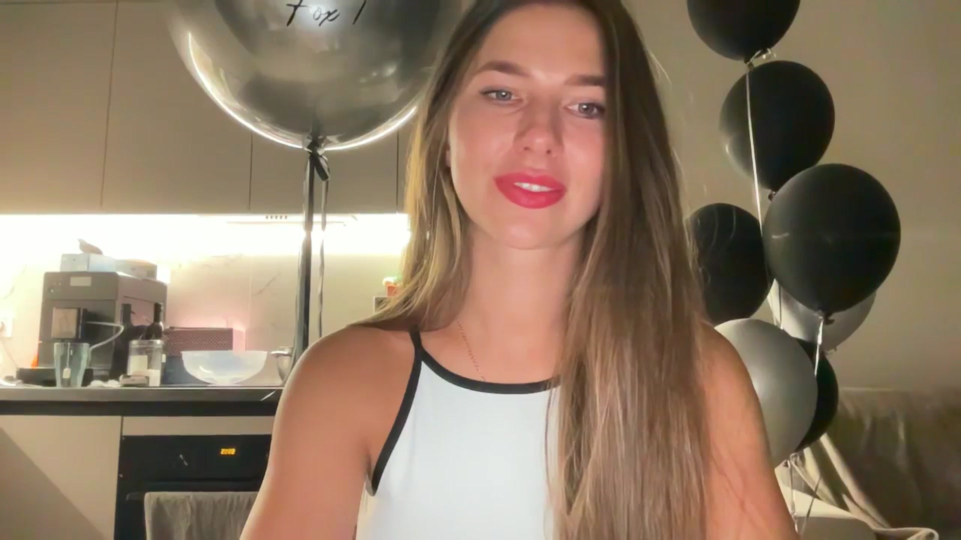 kissfreeze video thumbnail