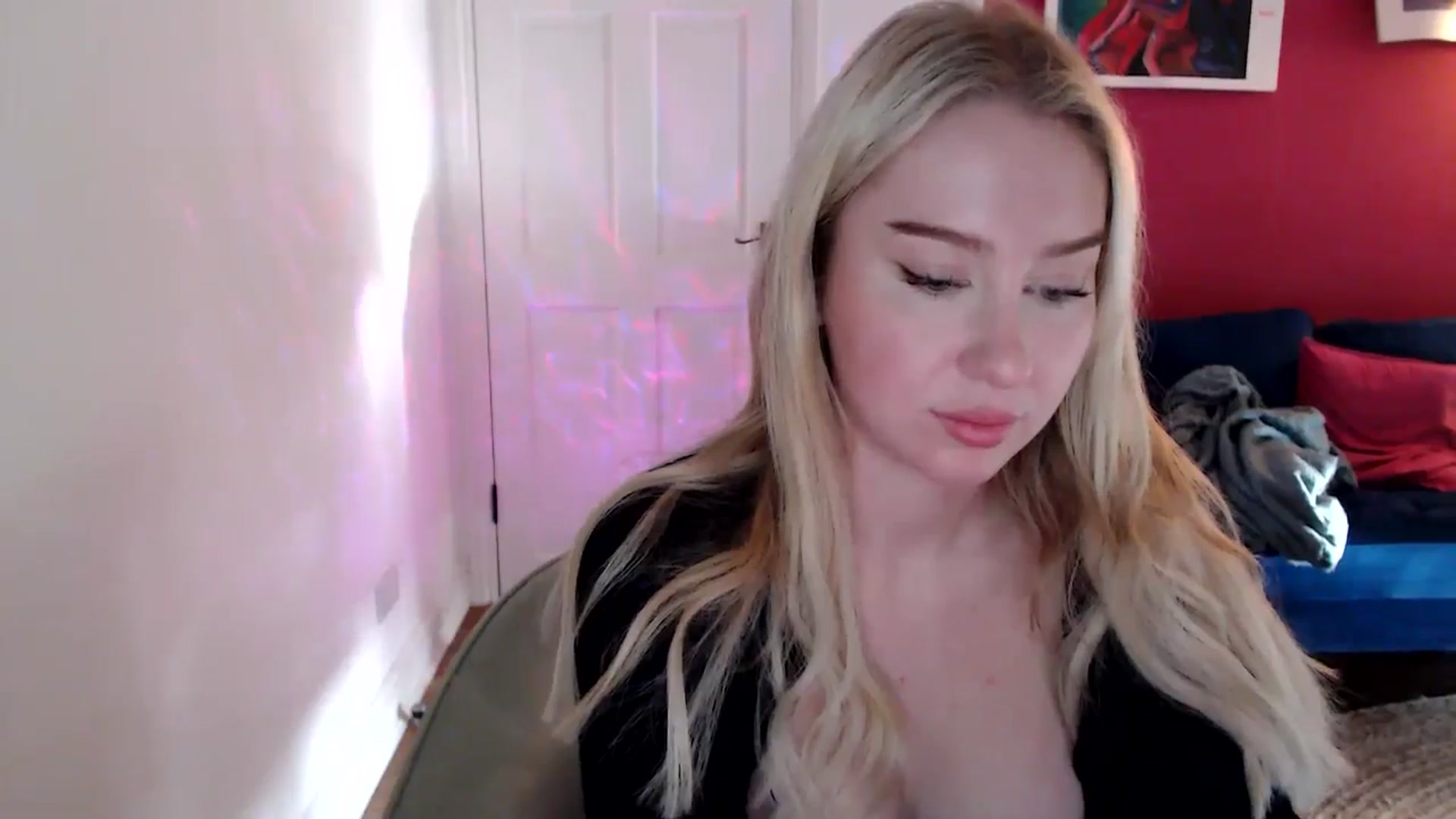 PetiteAvax video thumbnail