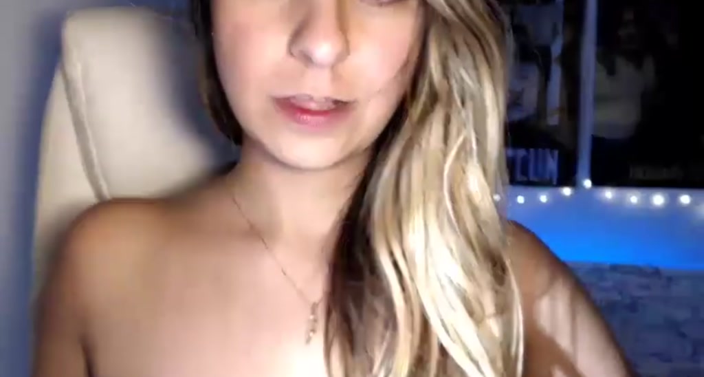 worstcamgurl video thumbnail