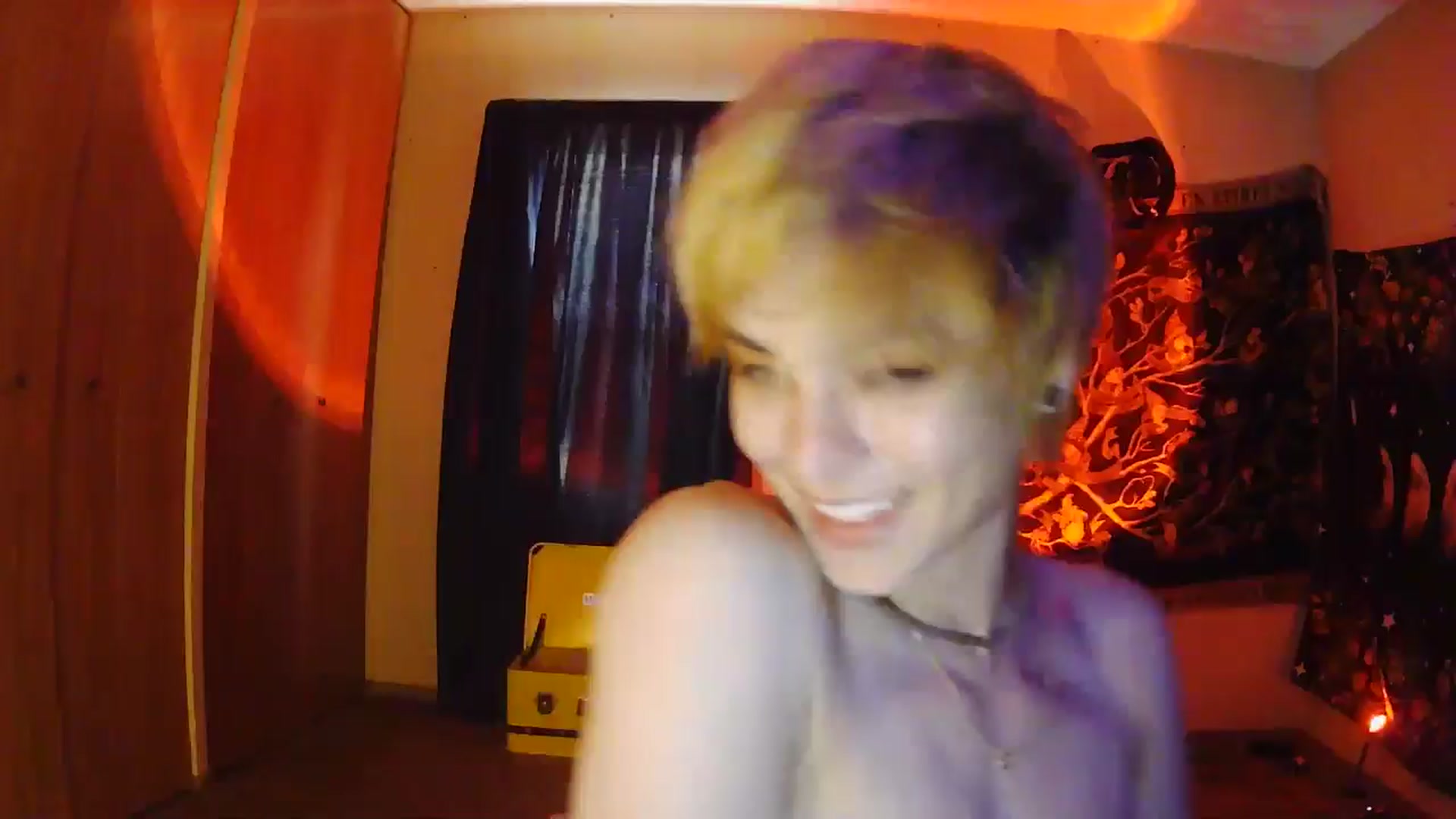 Ancored video thumbnail