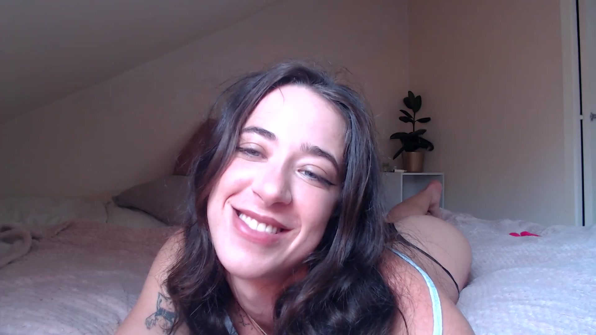 KlaraDelgado video thumbnail