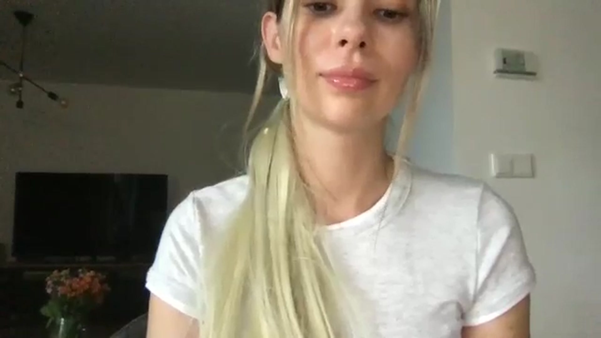 neverinmylife video thumbnail