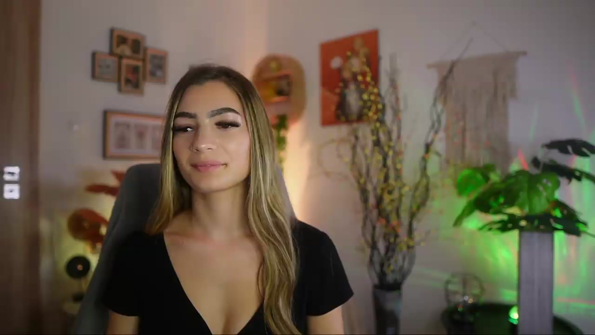 Anna_Brie video thumbnail