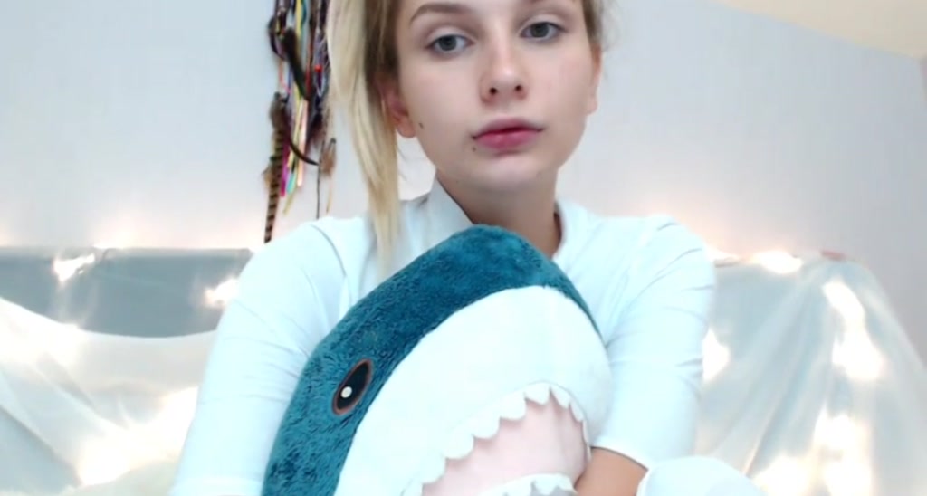 Kitten_liss video thumbnail