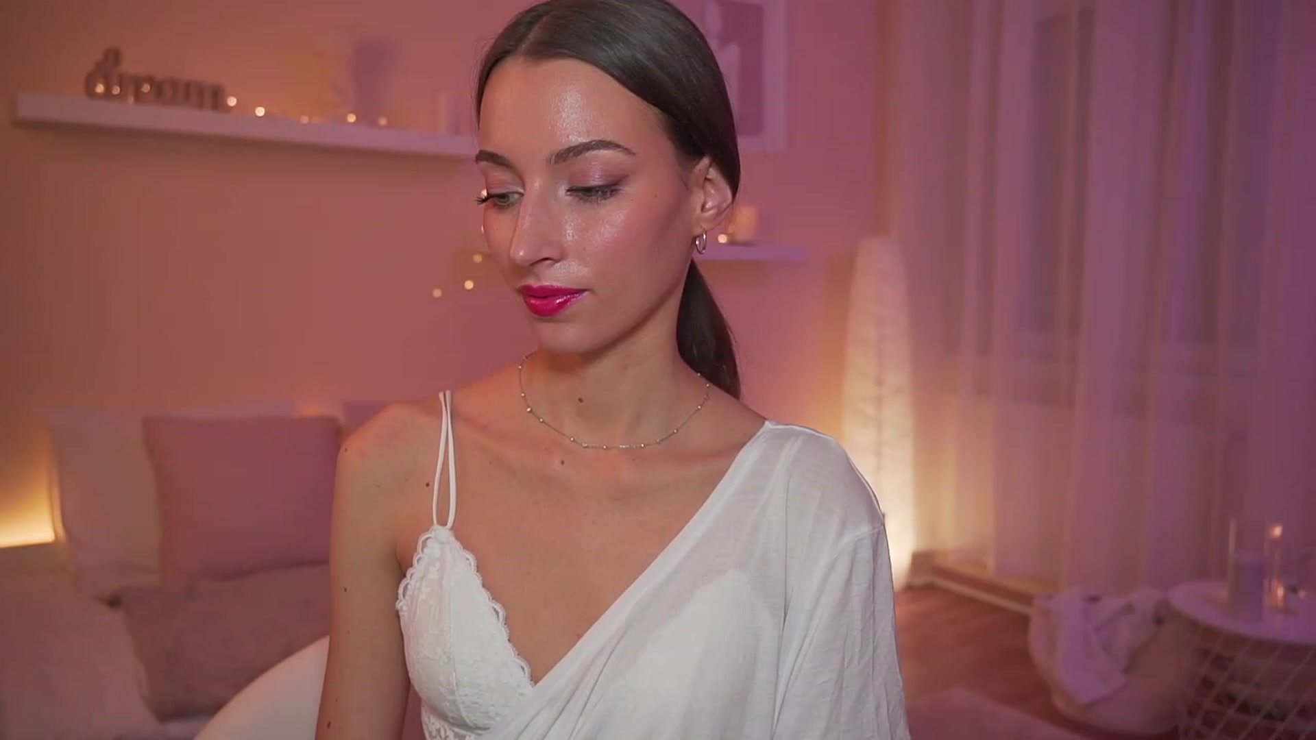 Emily_grey69 video thumbnail