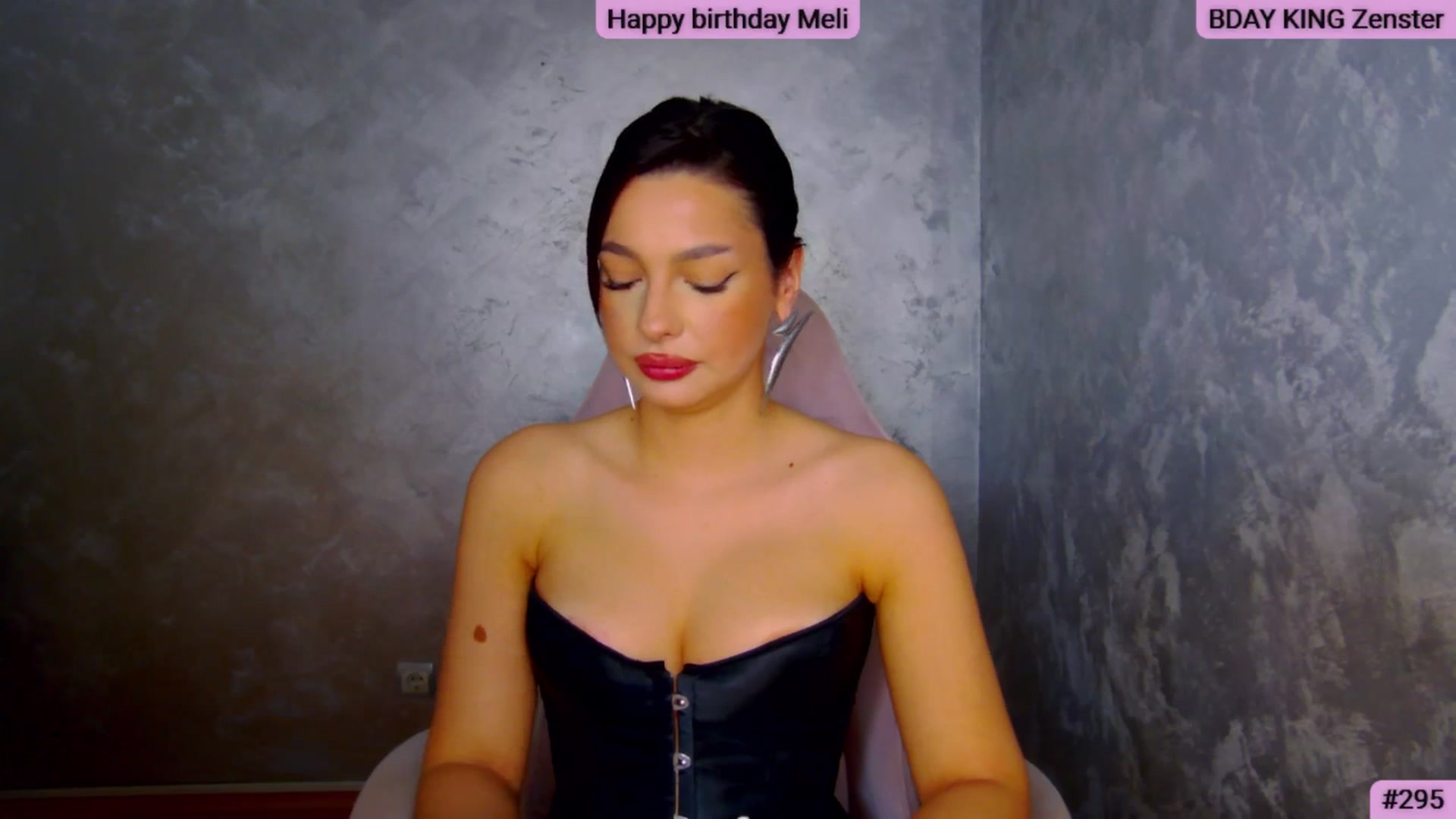 WonderWomann video thumbnail