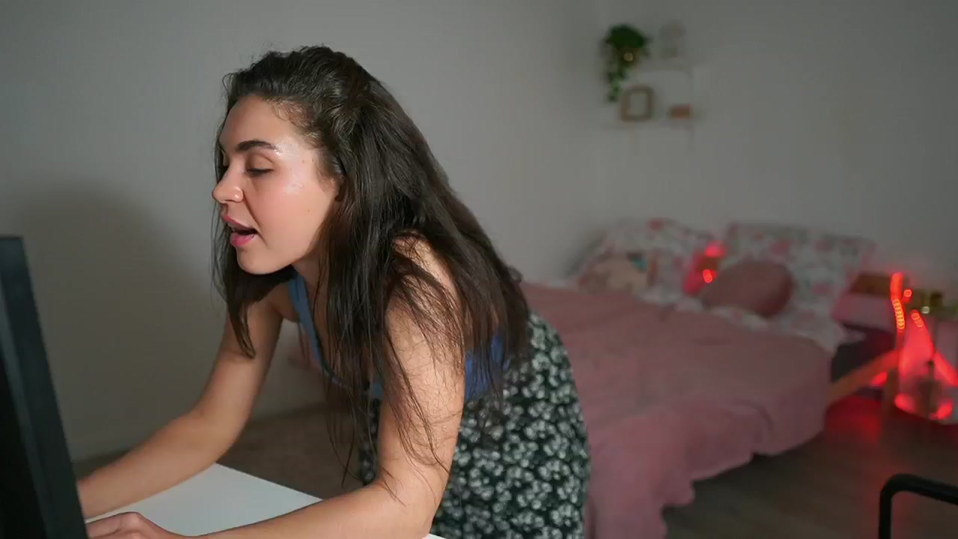 Giggly_gianni video thumbnail