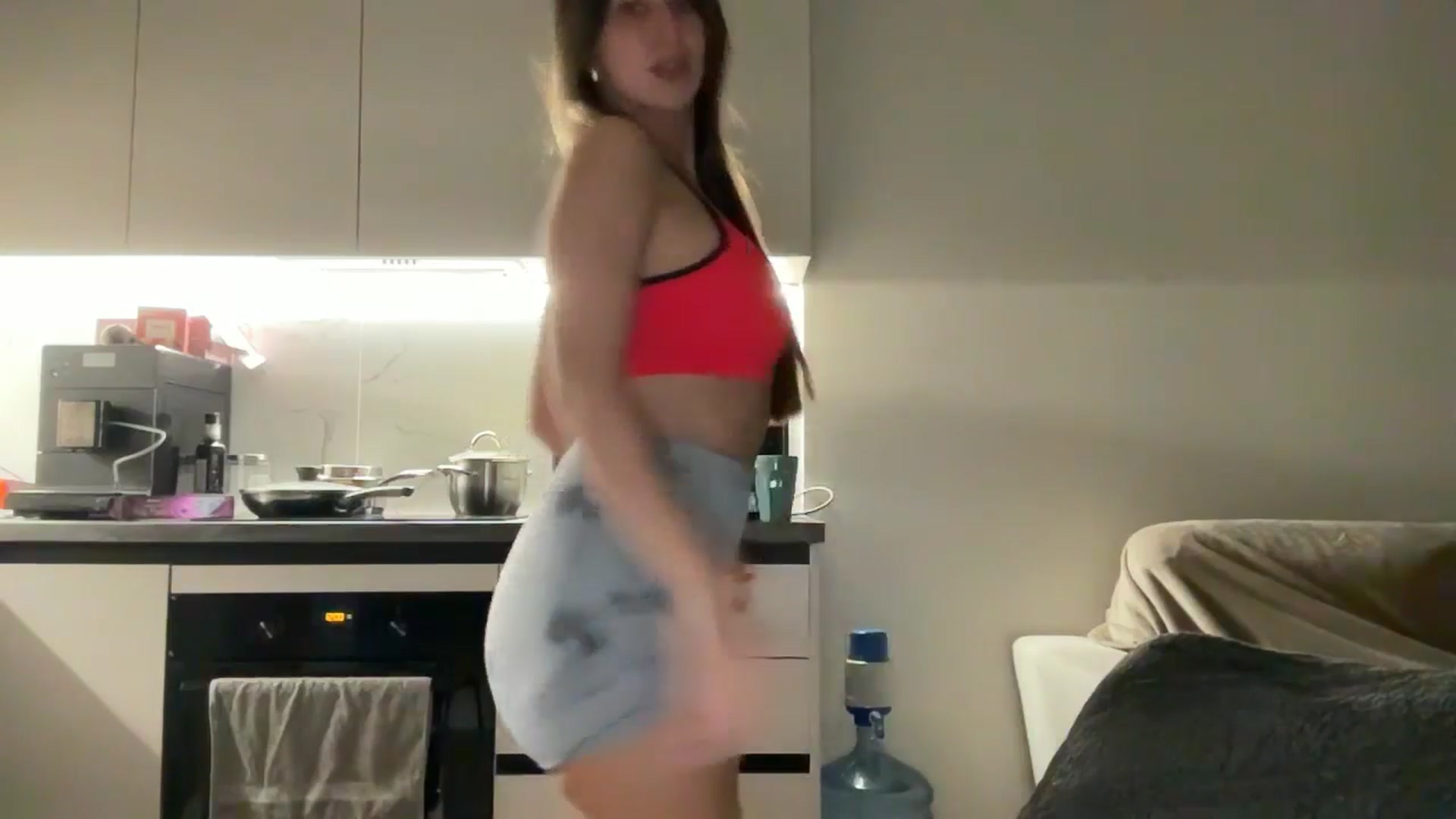 kissfreeze video thumbnail