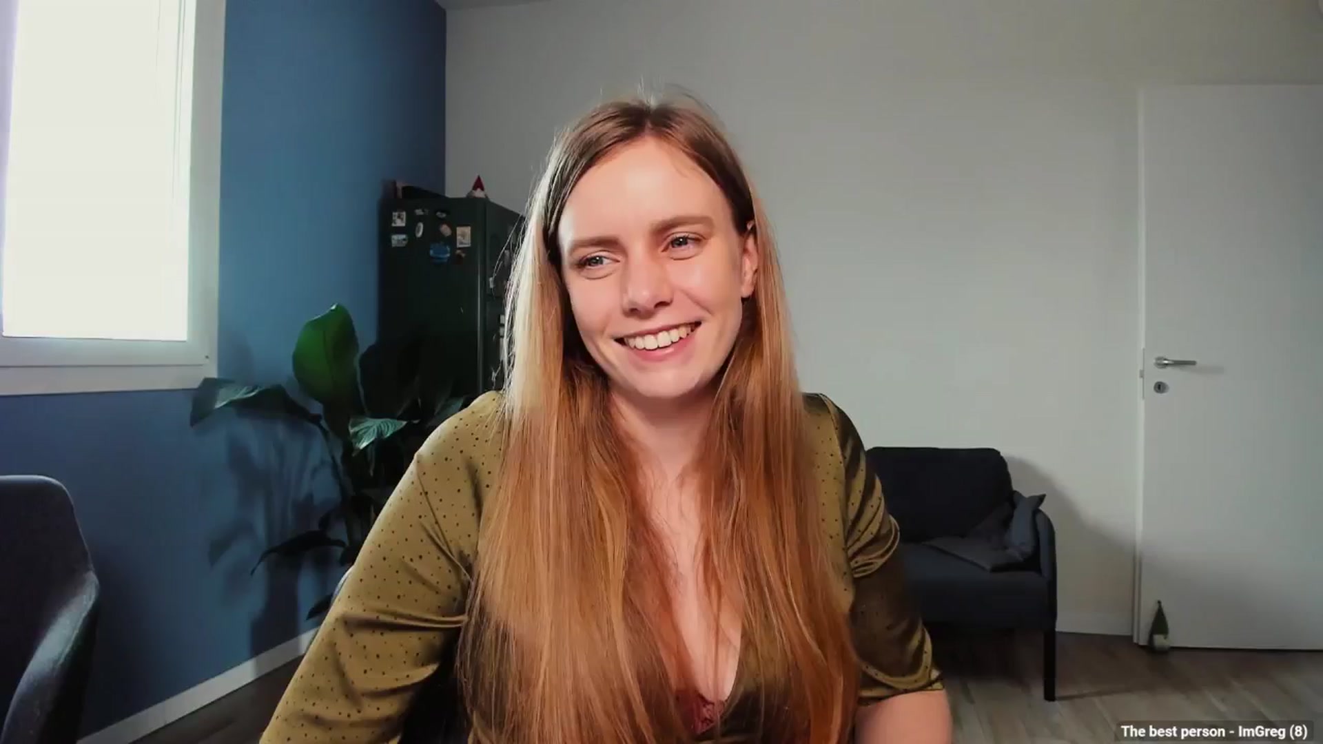 Personage video thumbnail