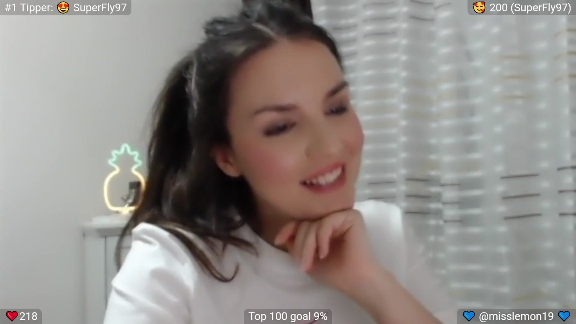 MissReno video thumbnail