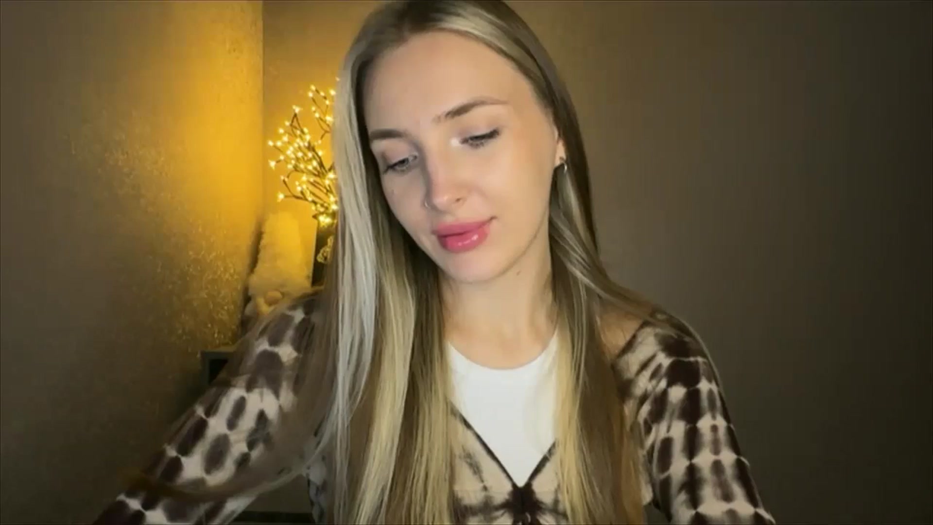 My_Diana video thumbnail