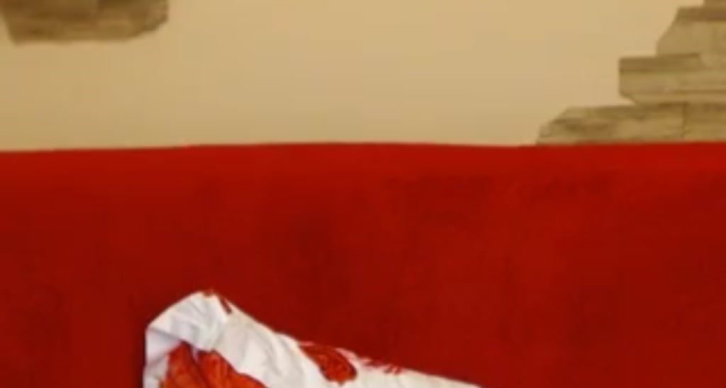 AlyWOW video thumbnail