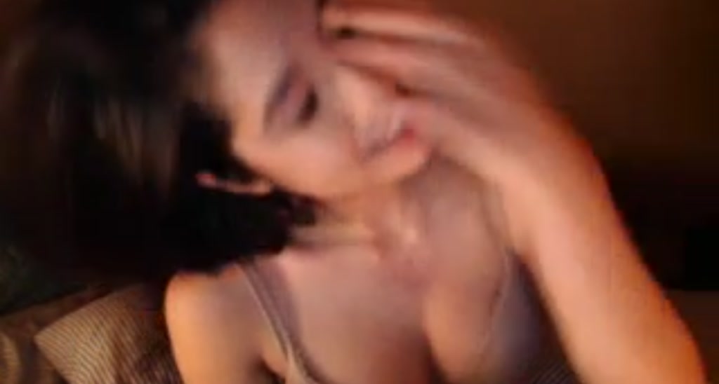 RobinMae video thumbnail