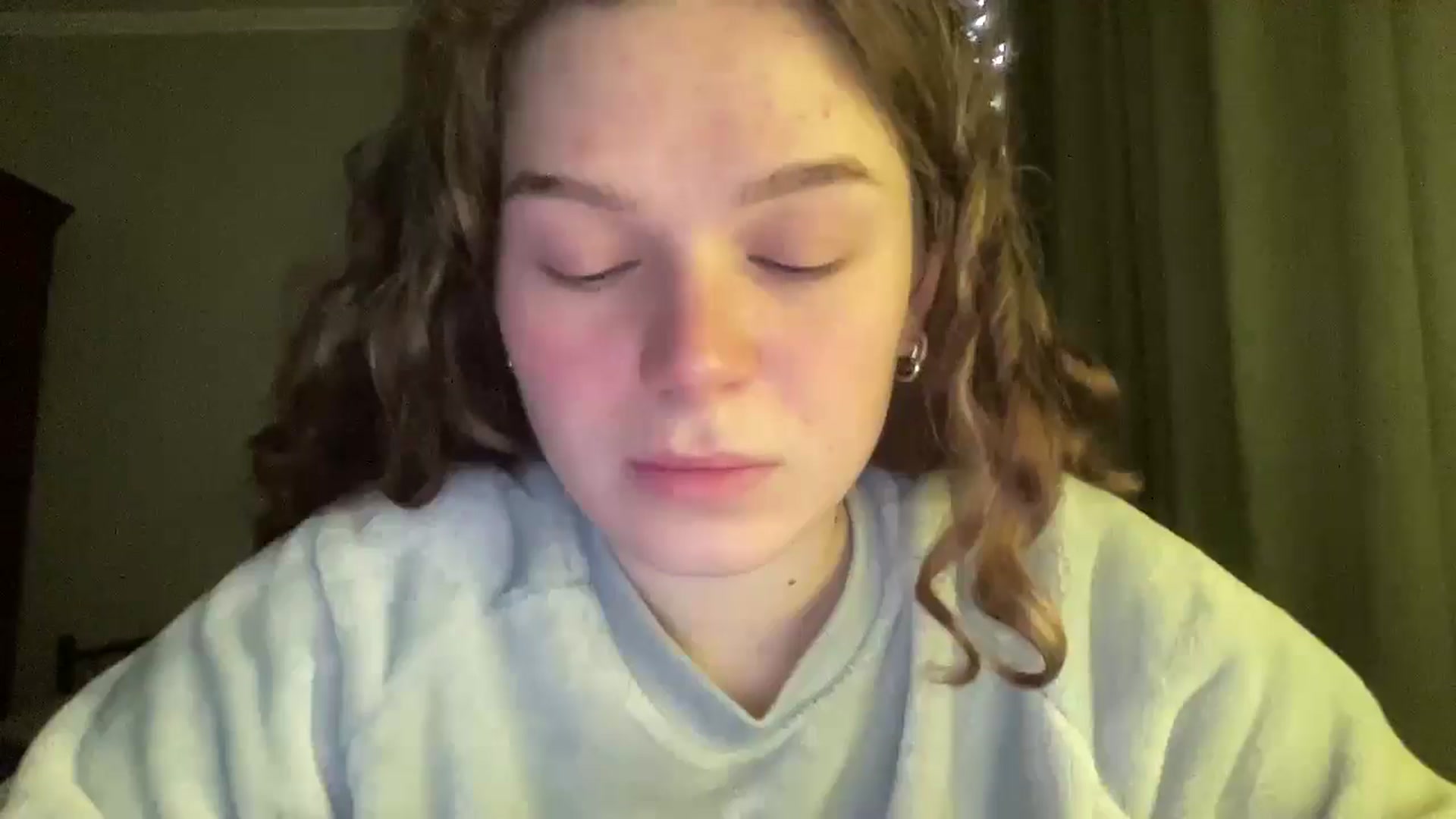 HeyAlisa video thumbnail
