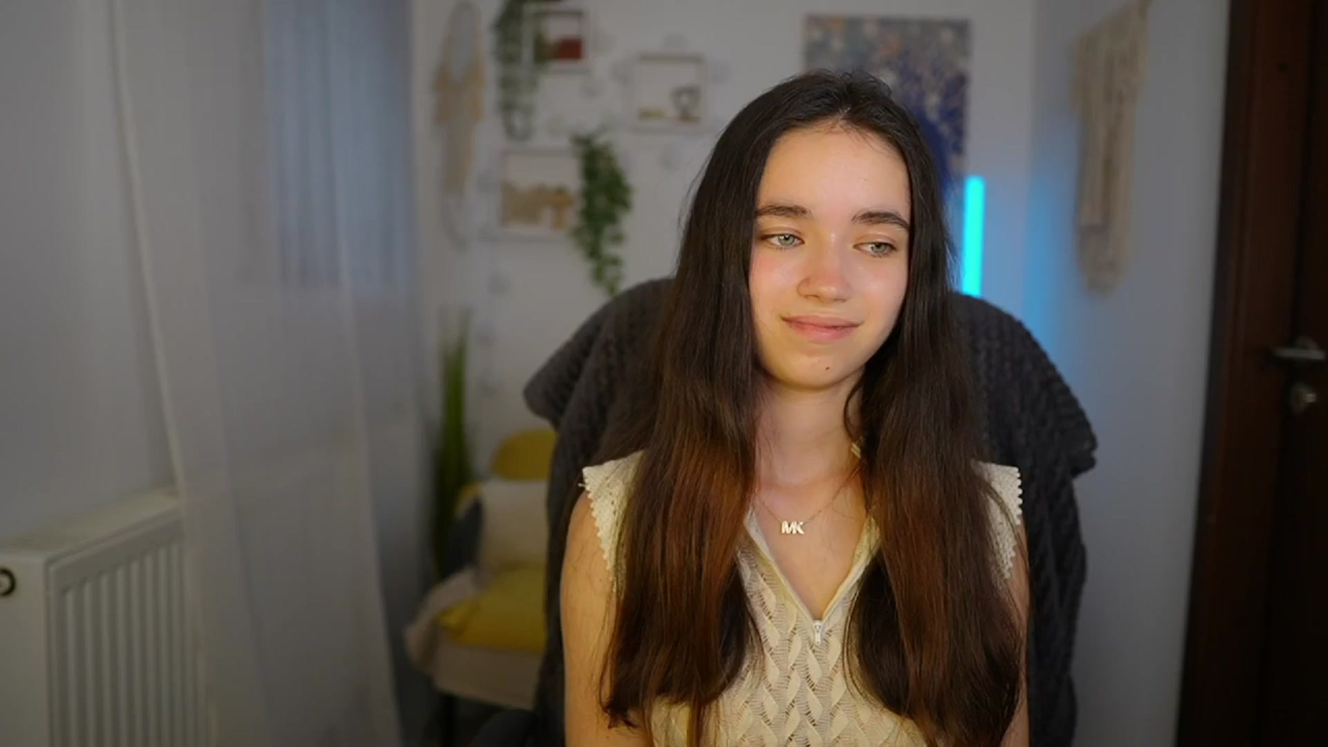 Gia_Paige18 video thumbnail