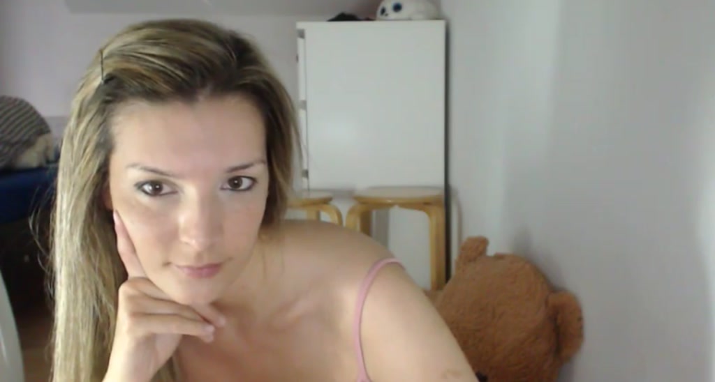 Alessndra video thumbnail