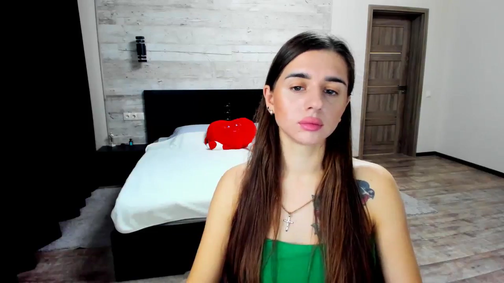 lilydavra video thumbnail