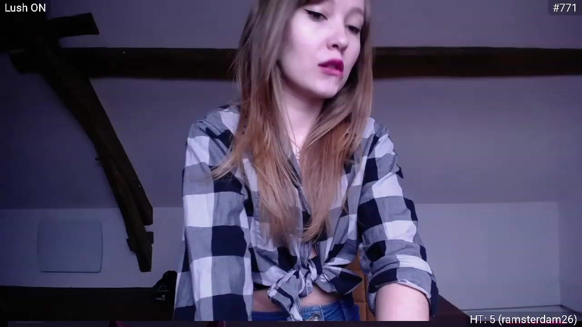 Bootysaur video thumbnail