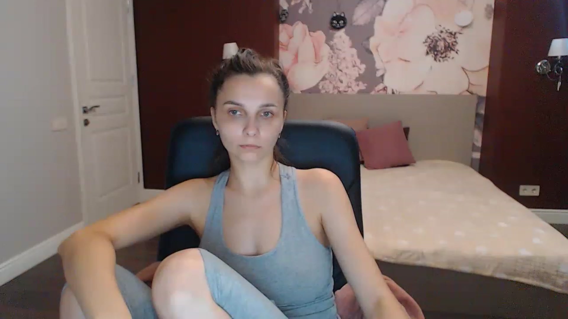 Karina_Mils video thumbnail