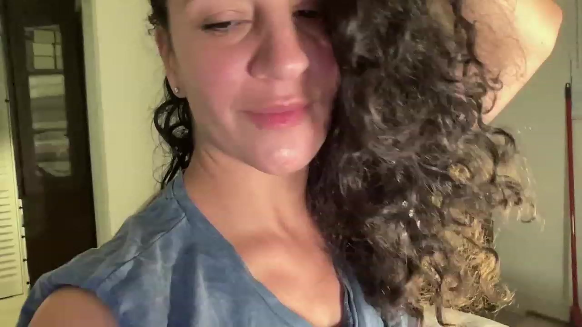 Annareylee video thumbnail