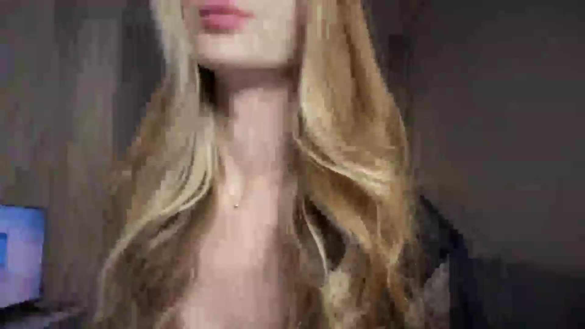 CuteBlonde video thumbnail