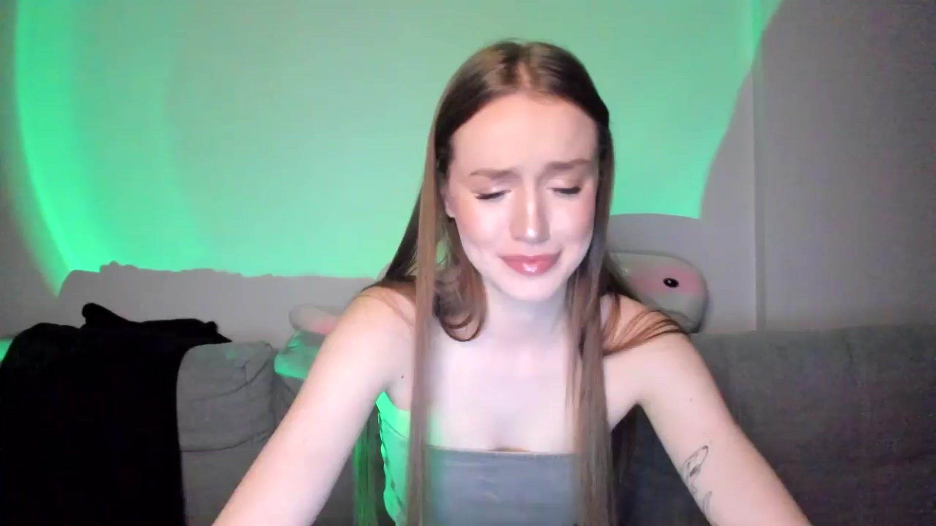 IsabellRrose video thumbnail