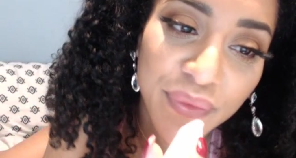 AprilLovesU video thumbnail