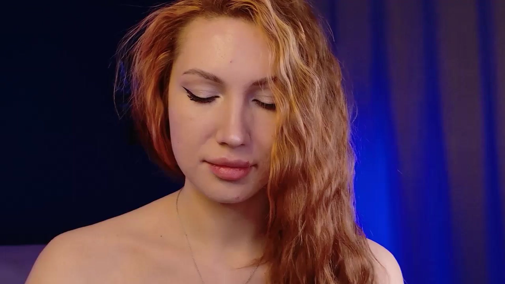 LovelyGin video thumbnail