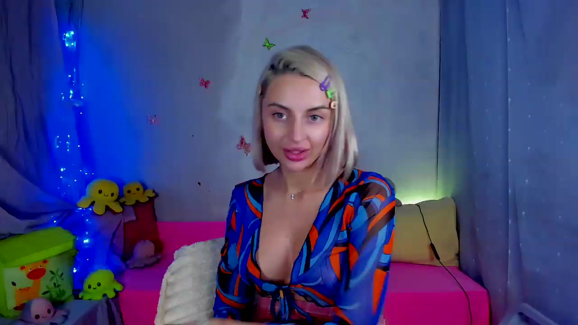 YourLizzyDoll video thumbnail