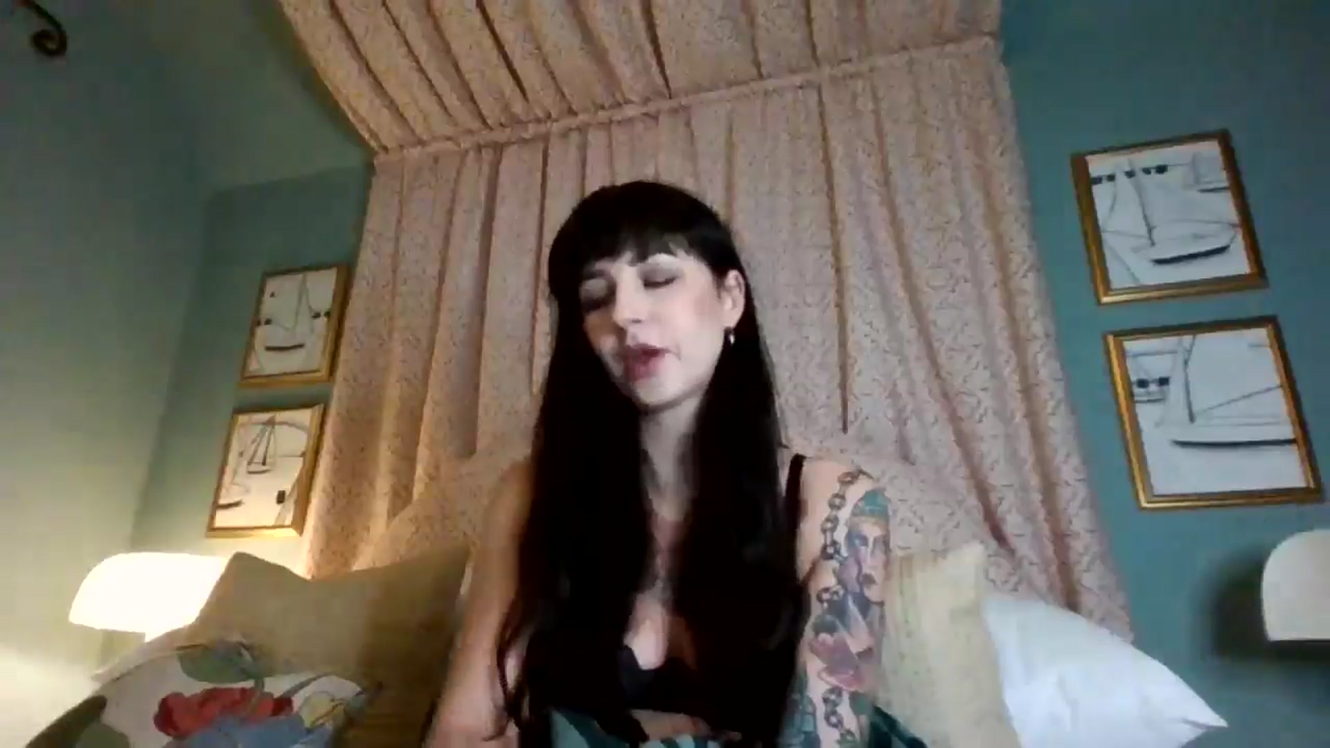 MargotMills_ video thumbnail