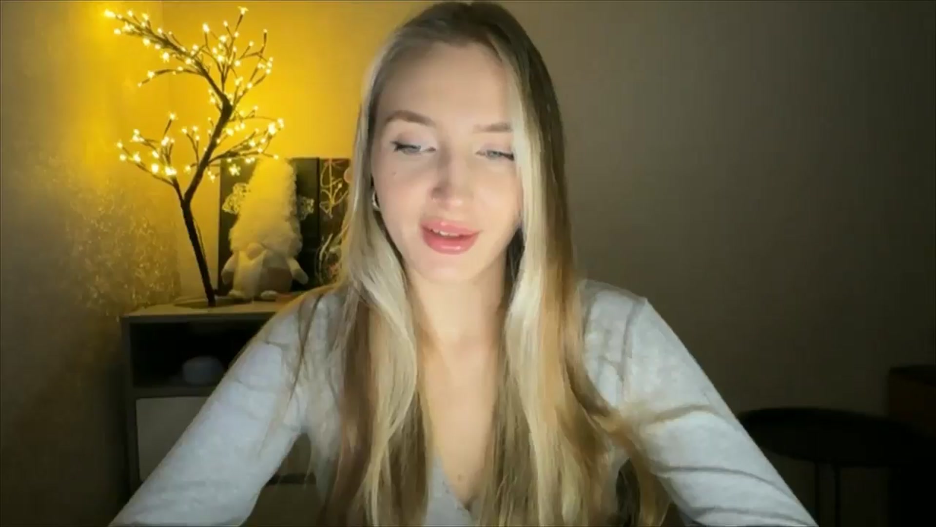 My_Diana video thumbnail