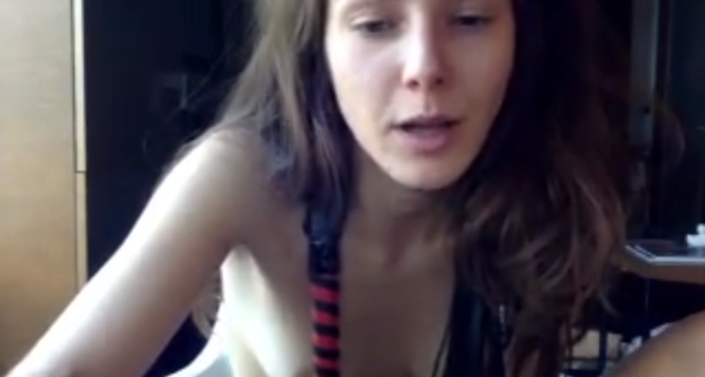 Peacheekitty video thumbnail