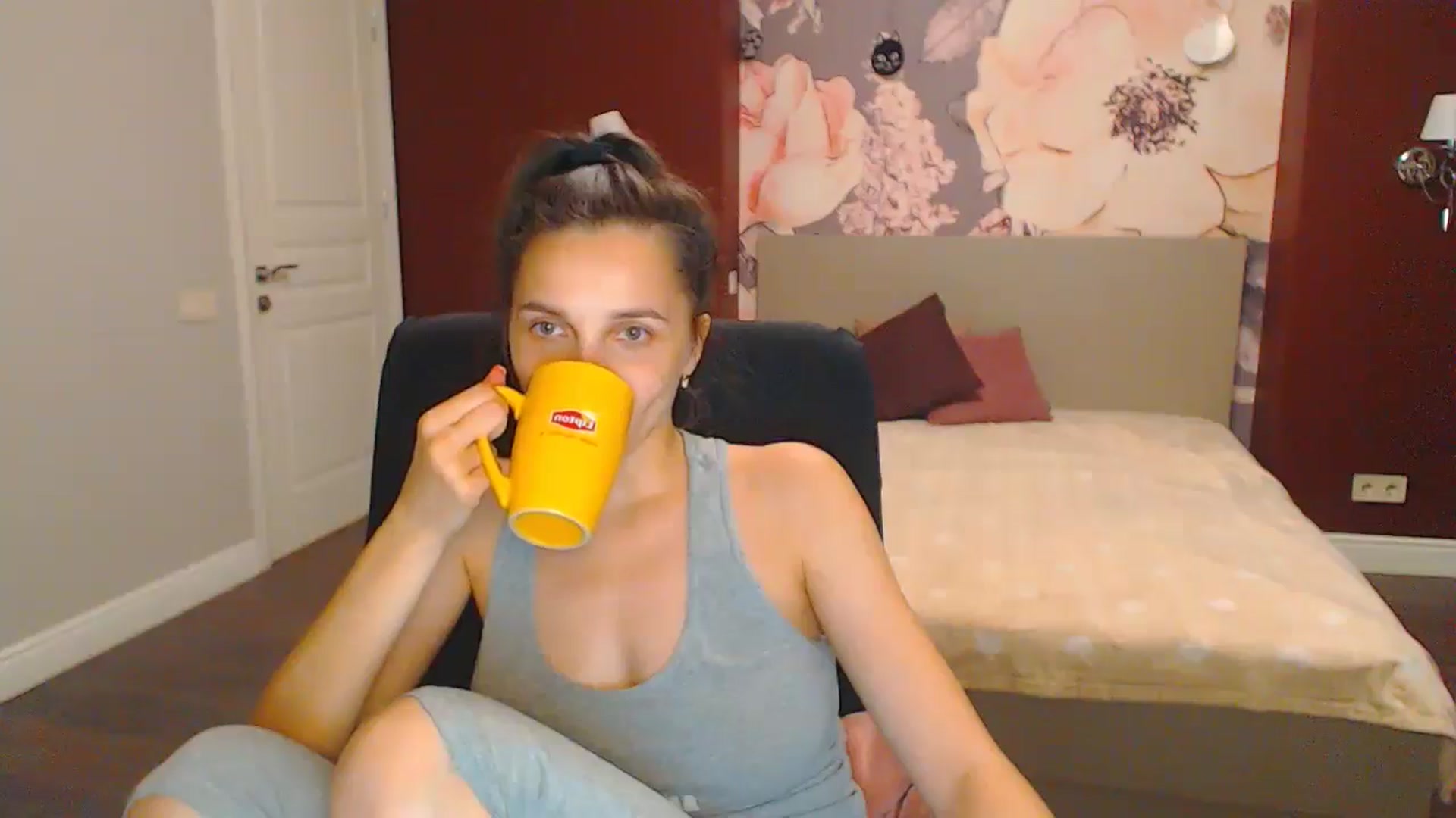 Karina_Mils video thumbnail