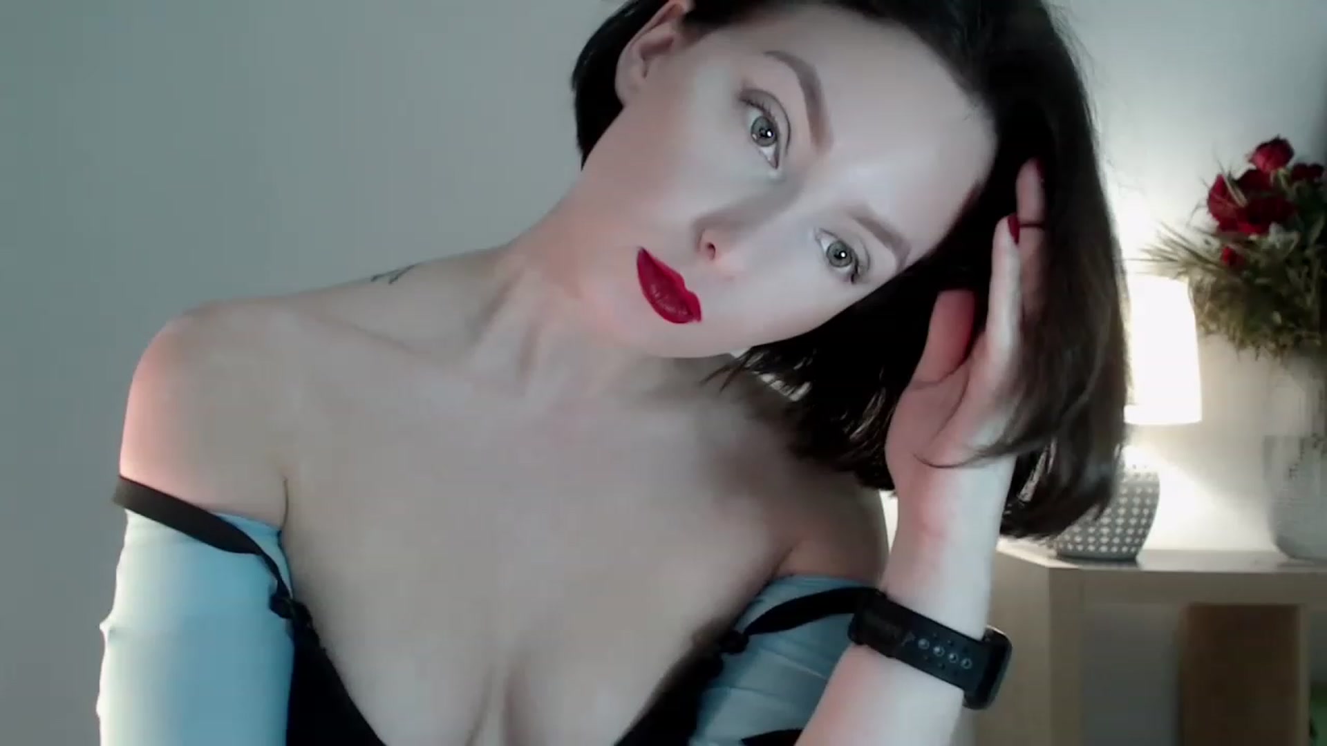 Red_Lips_Girl video thumbnail