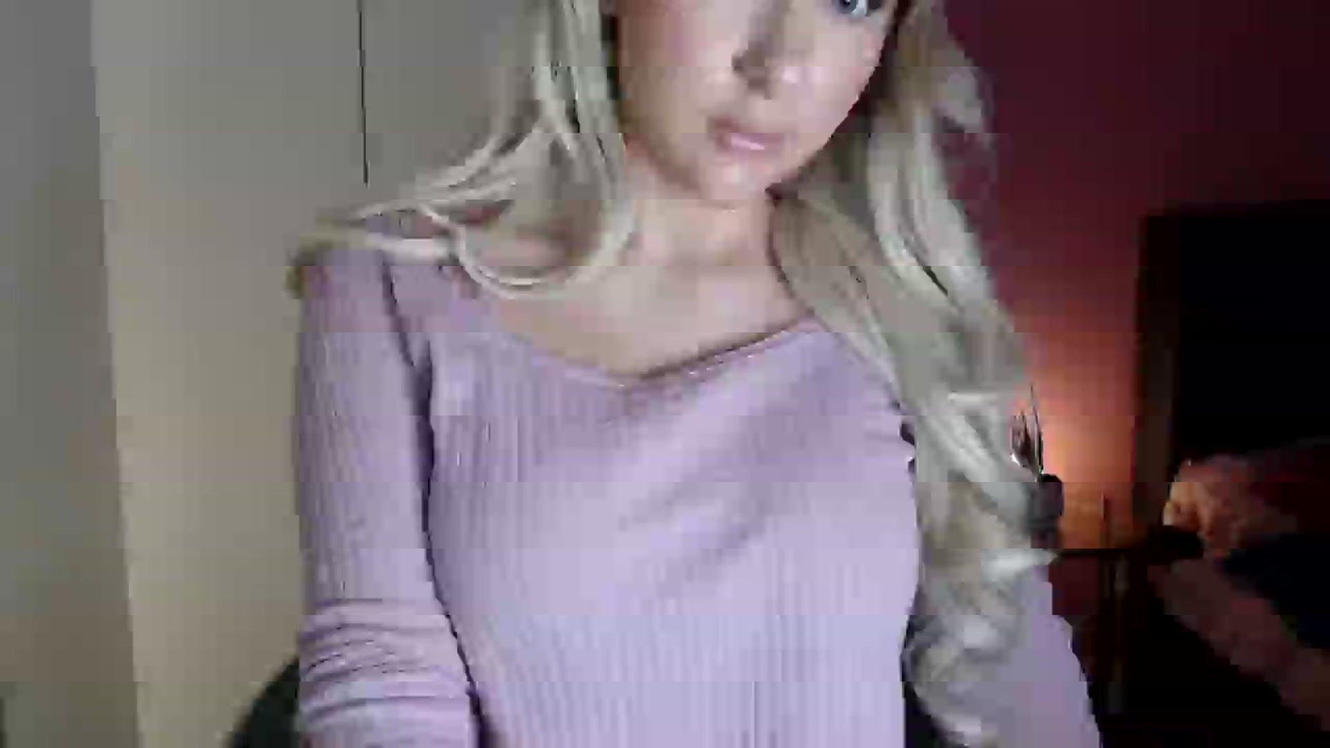 PetiteAvax video thumbnail