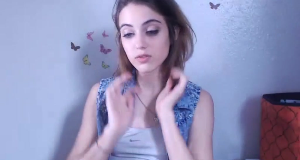 NaomiDee video thumbnail