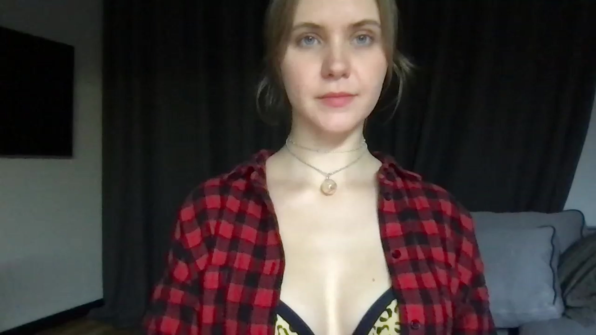 YoungDunst video thumbnail