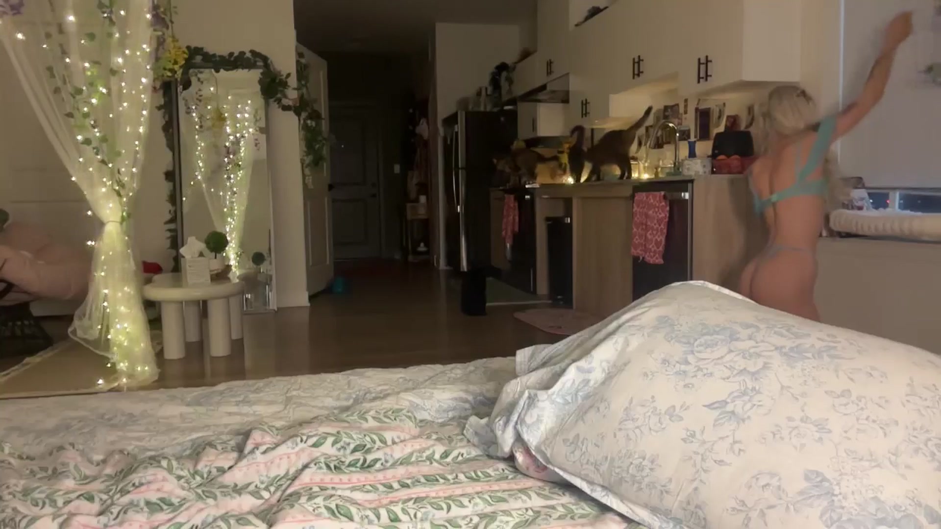 annieangel18 video thumbnail
