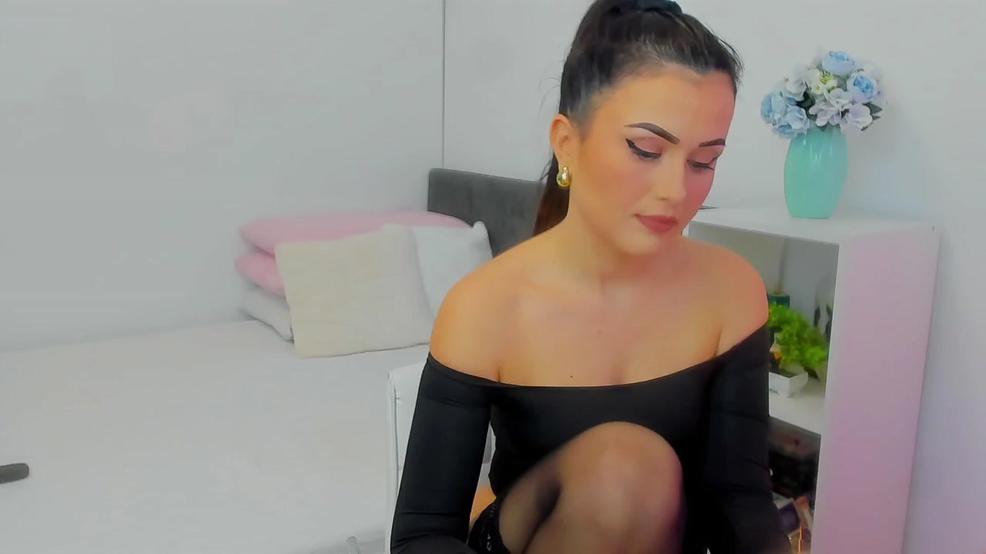 Mayaaa video thumbnail