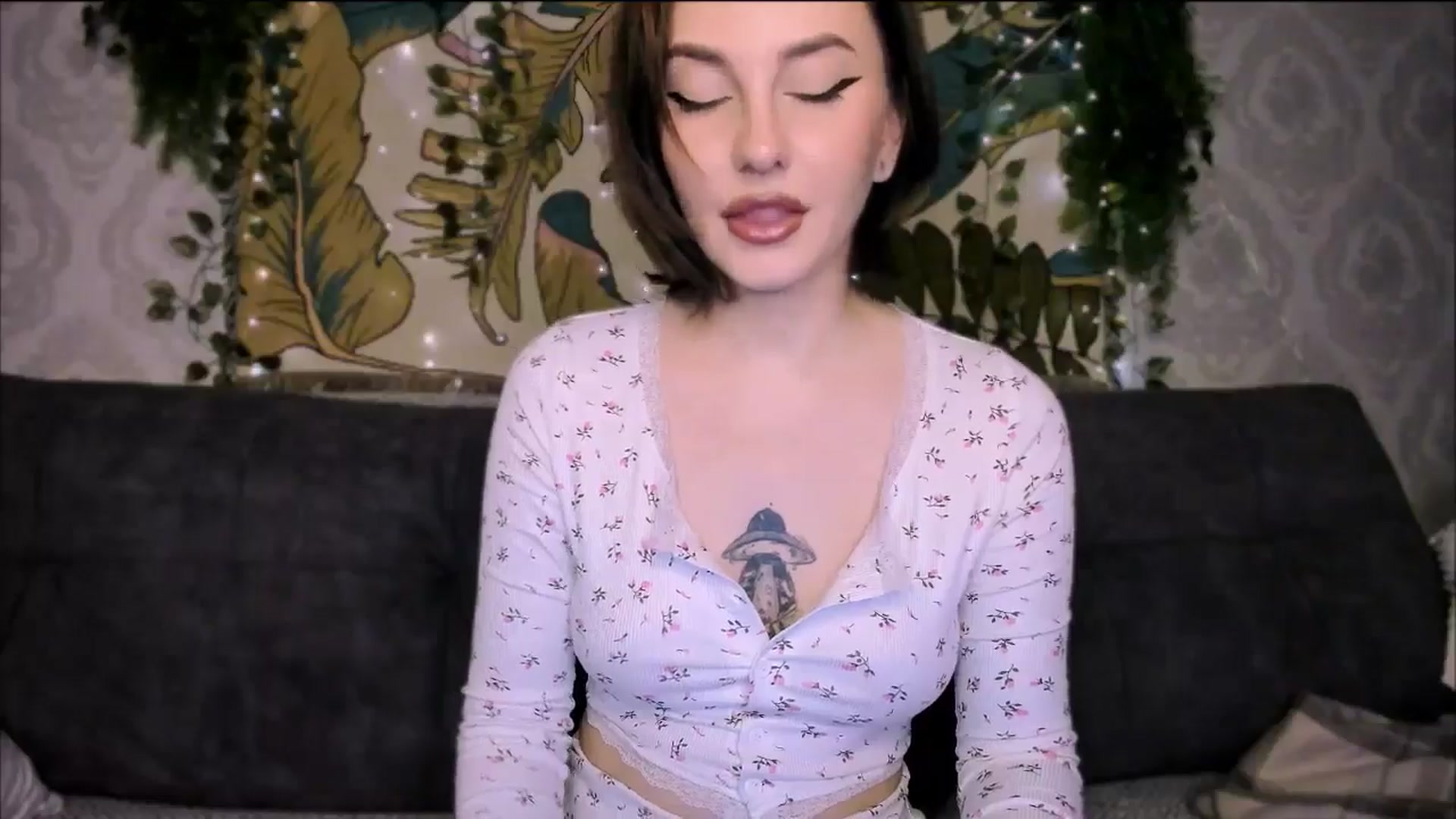 Alien_Eva video thumbnail
