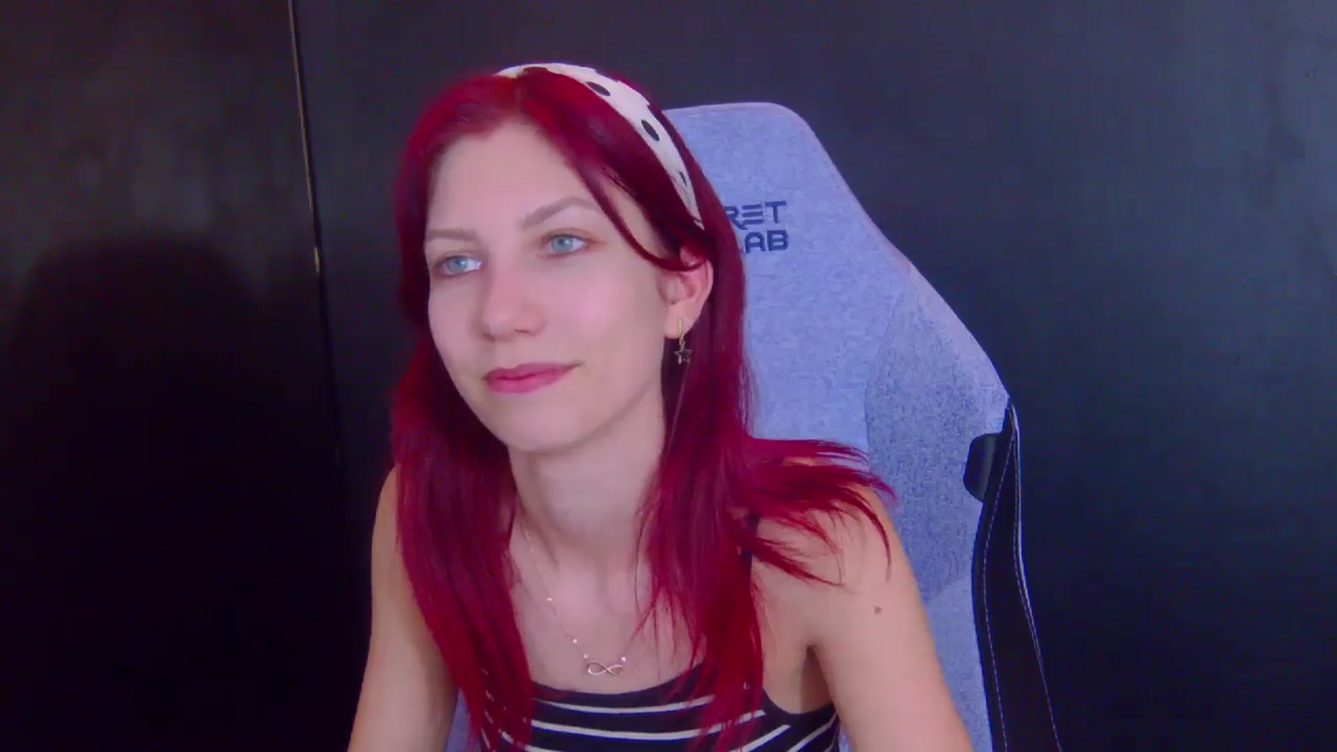 Yasemina video thumbnail
