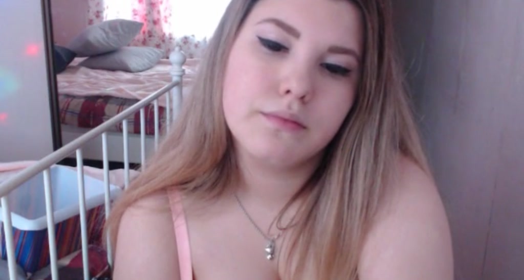 MiaBigBoobs video thumbnail