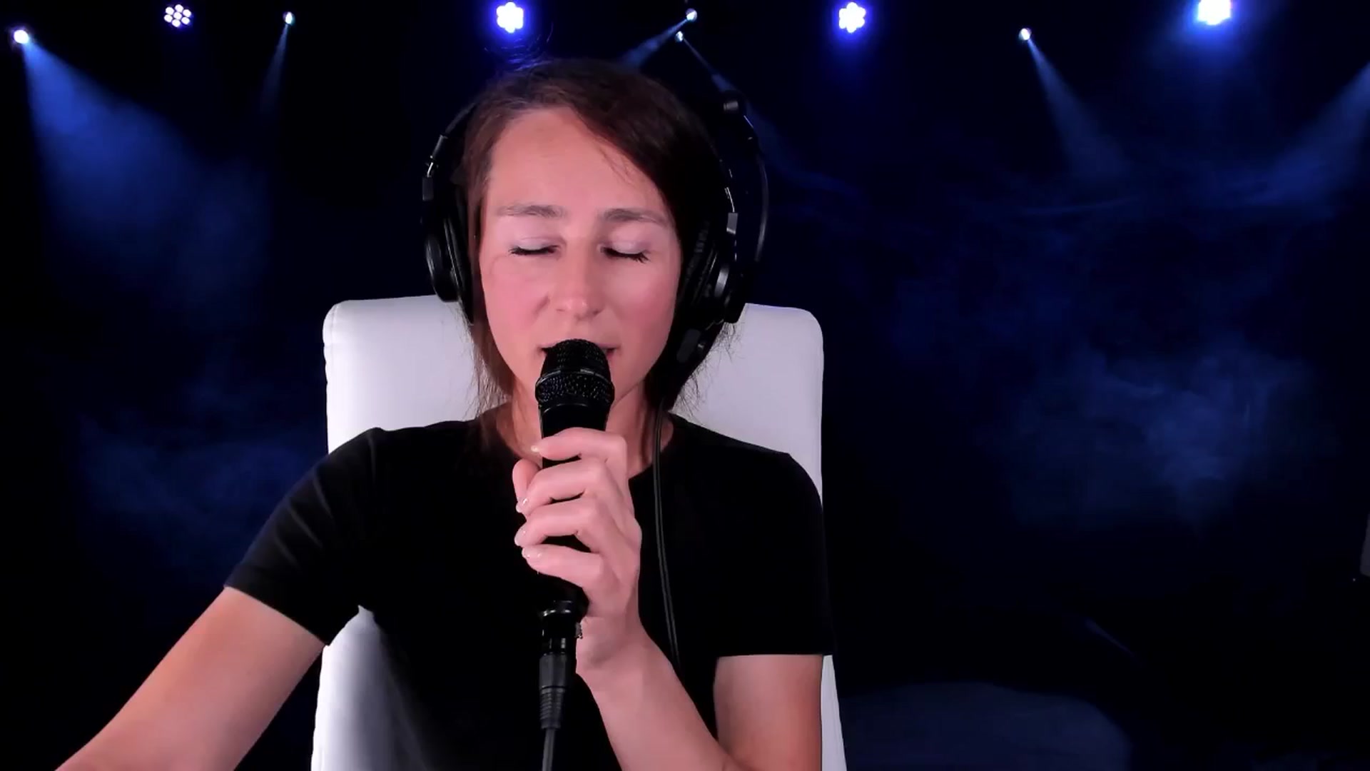 Olivia video thumbnail