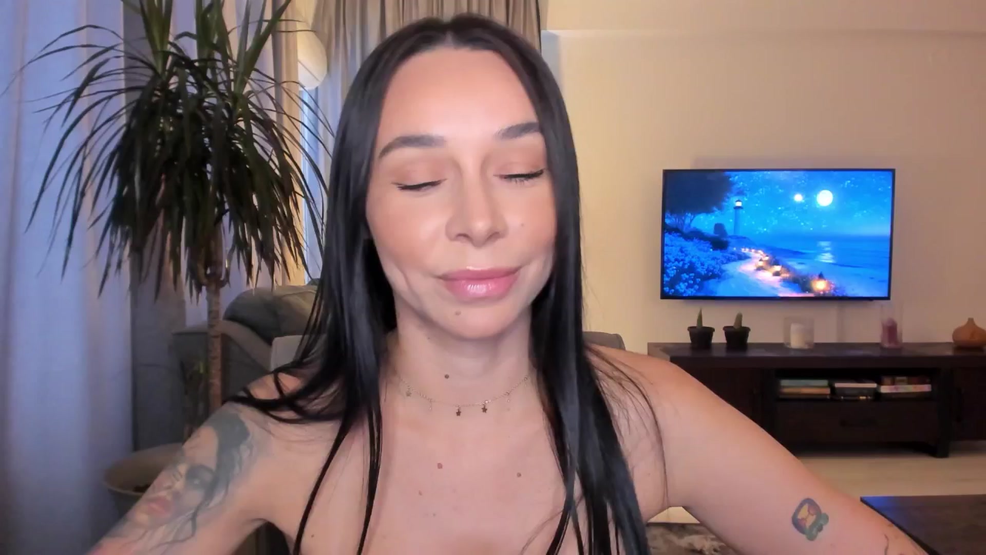beatricebae video thumbnail