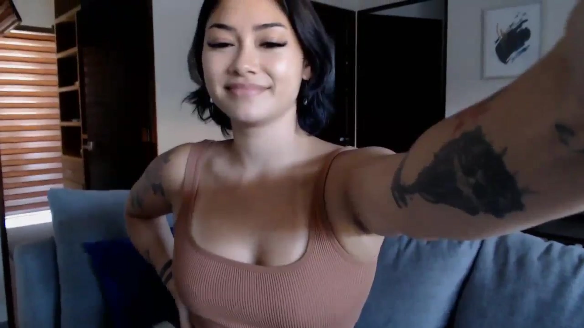 YourGoddessLu video thumbnail
