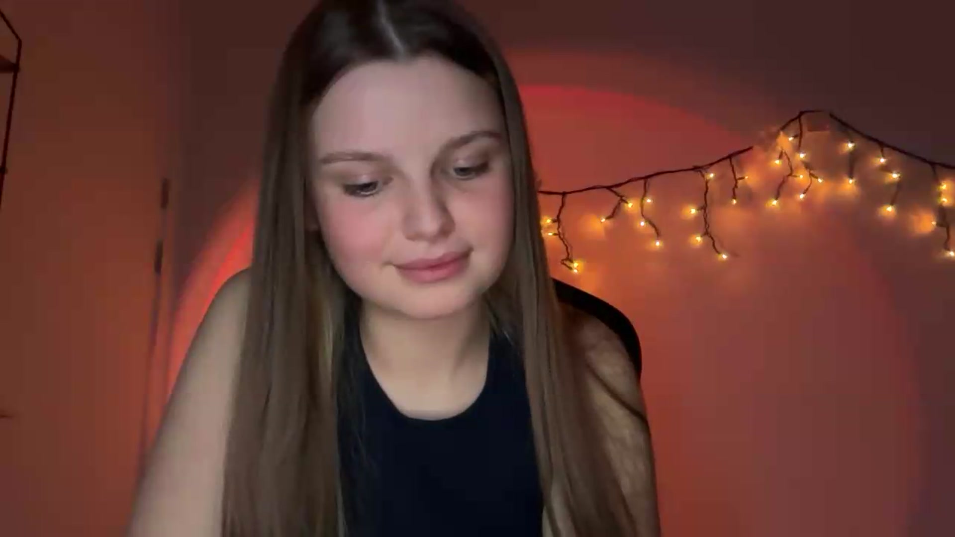 Annaneon video thumbnail