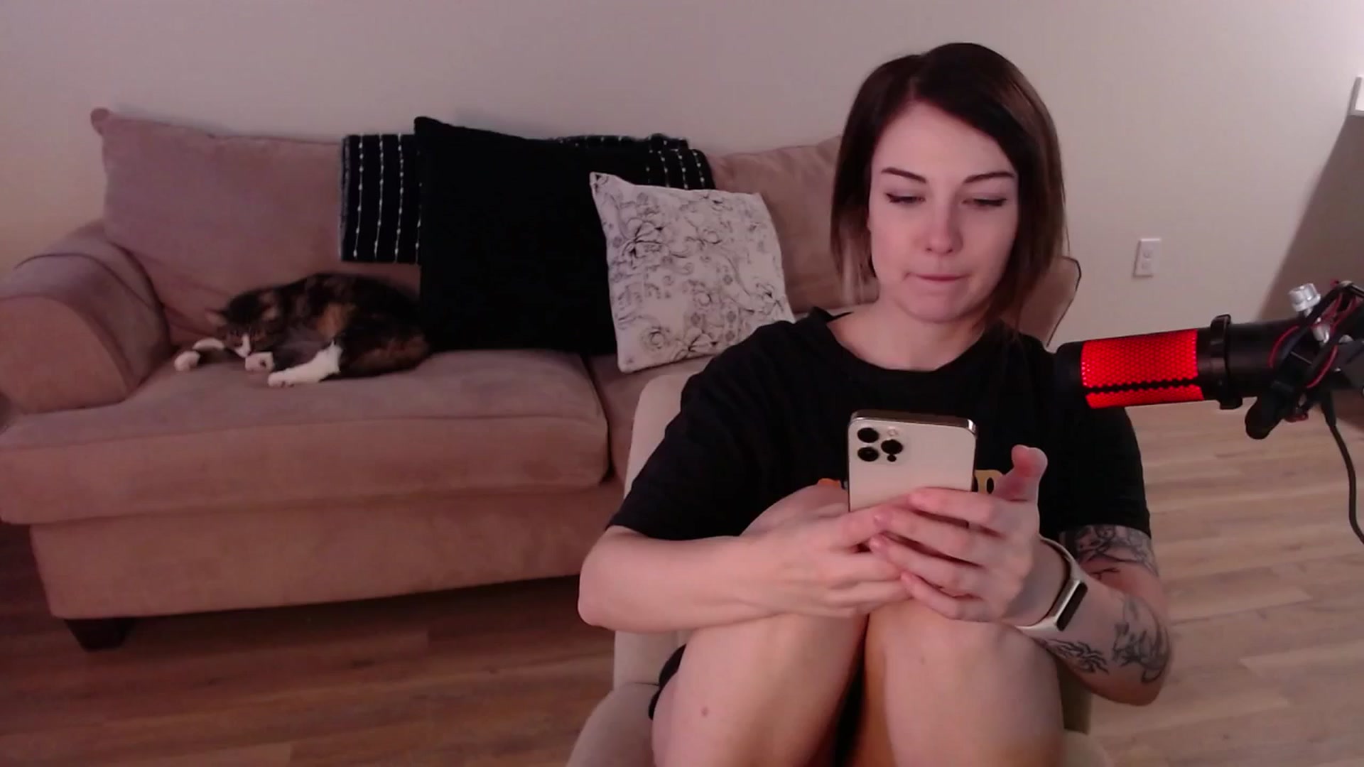 cuteholly video thumbnail