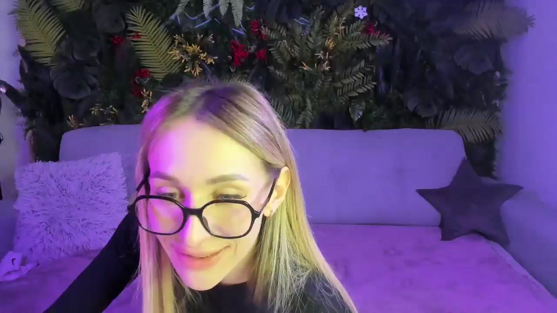 Horny_Blond video thumbnail
