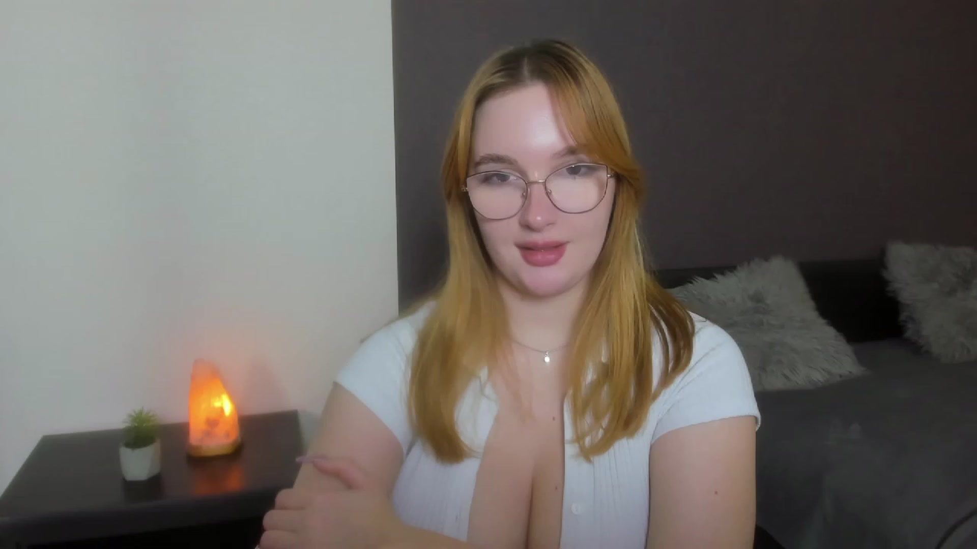 AnaFoxy video thumbnail