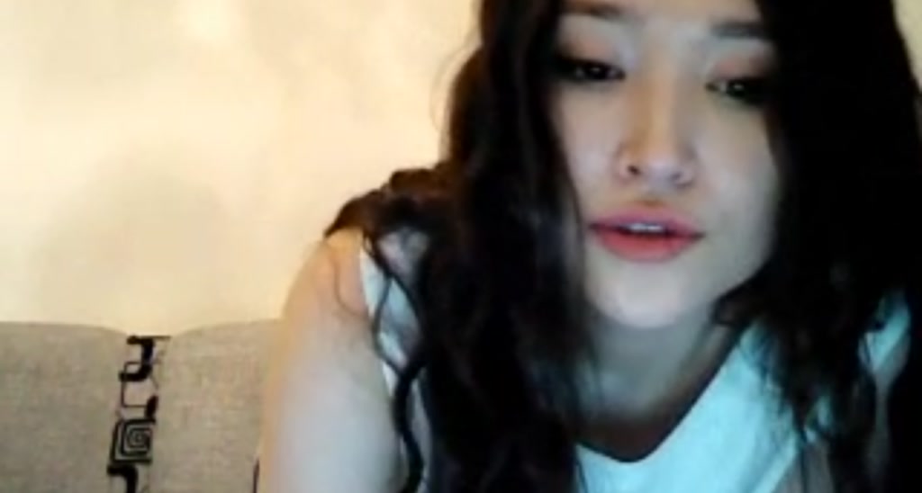 L__Kim video thumbnail